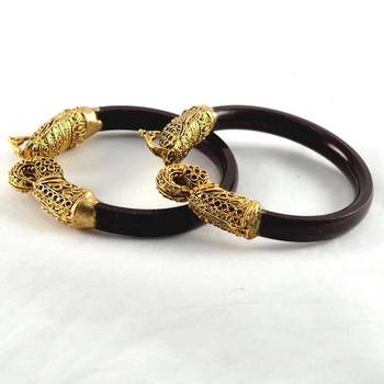 Wonderful Stretchable 21Cut Bangles Colour Maroon 1