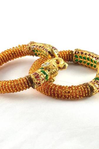 Impressive Stretchable Bangles