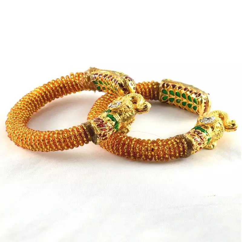 Impressive Stretchable Bangles
