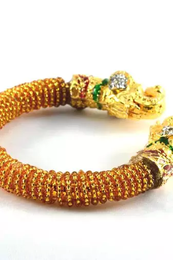 Amazing Stretchable Bangles