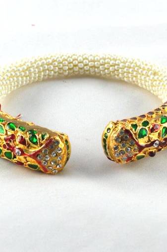 Lovly Stretchable Bangles