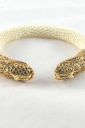 Alluring Stretchable Bangles