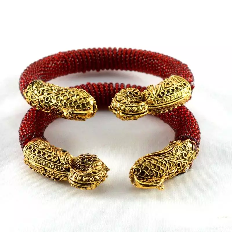 Exclusive Stretchable Bangles