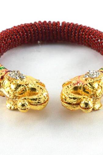 Trandy Moti Stretchable Bangles
