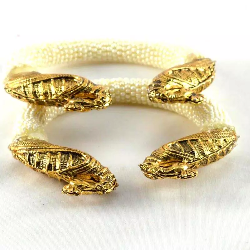 Attractive Stretchable Bangles