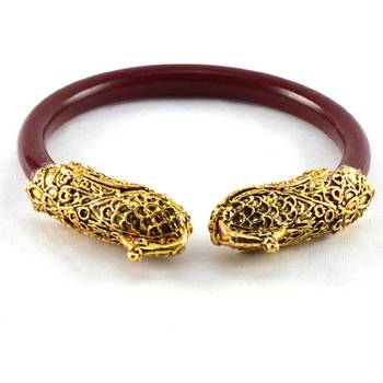 Acrylic stretchable bangles colour red 1