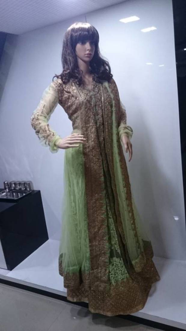 Aishwarya In Anarkali Suit