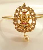 Lovely Whit AD Laxmi Baju Band