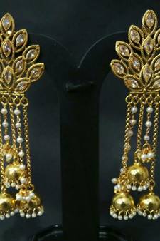 Royal and elegant rajwadi pearl jhumki earring jewelry