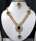 Black nice flower stone necklace set