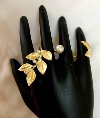 Three finger ring for women 1