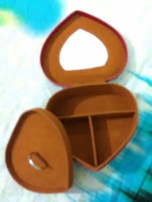 LEATHER PRINTED HEART SHAPE jewelry box cosmetic box gift box for jewelry case 3