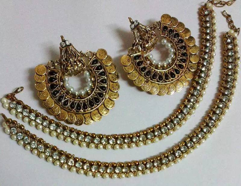 Designer Ram Leela Black colour Earings with Traditional Anklets 