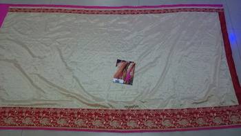 Cream Embroidered Georgette Saree With Blouse 2