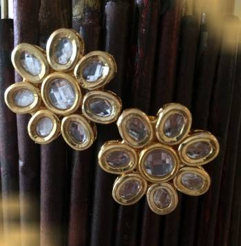Kundan Flower Studs 1