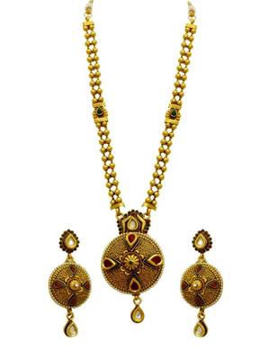 Royal Traditional Pendent Multicolour Necklace Set For Women 1