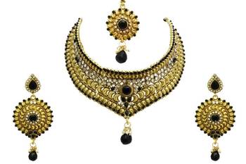 Bridal Wedding Wear Designer Black Chokker Set 1