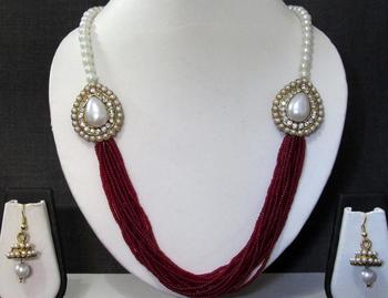 Side Brooch Jhumka necklace set 
