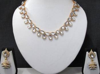 White stone kundan gota necklace set 1