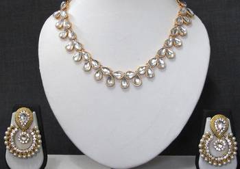 White kundan stone polki necklace set 1