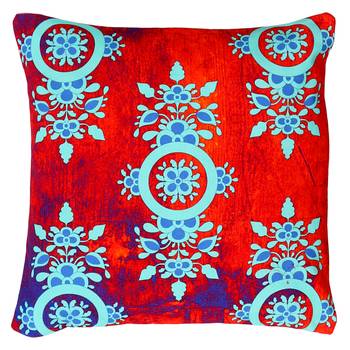 Charming flower motif cushion cover 1