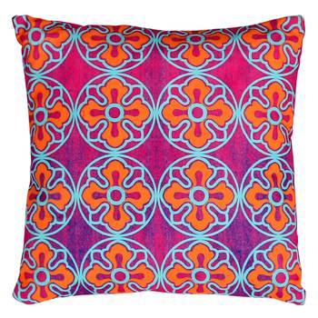 Delightful flower motif cushion cover 1