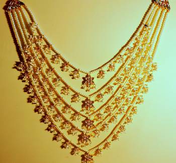 Traditional Five Line Kundan Satlada Haare 1