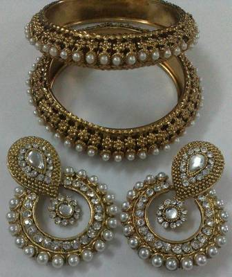Designer Kundan Earings with Traditional Pearls Kadas  1