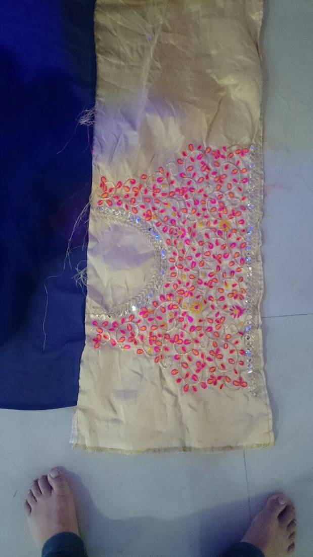 Blue Embroidered Georgette Saree With Blouse