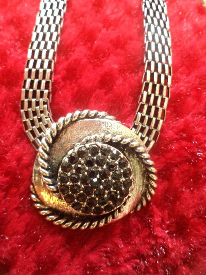 Silver Black Necklace Set-110165