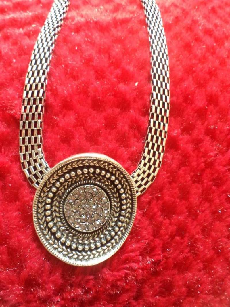 Silver Finish Necklace Set