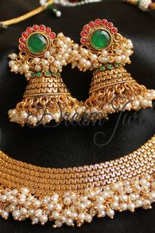 Beautiful Designer Kemp Green Pearl Cluster Necklace Set