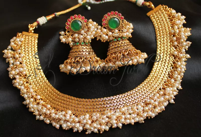 Beautiful Designer Kemp Green Pearl Cluster Necklace Set
