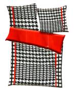 Black, White  And  Red Polyester Checkered Print Double Bed Ac Quilt