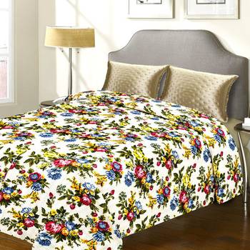 Pure Cotton Floral Print Katha Work Double Bed Cover 1