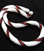 White elegance stripe - Necklace