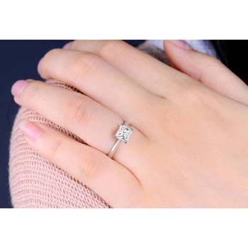 Signity Sterling Silver Nisha Ring 2