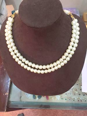Double Line Pearls Necklace 1