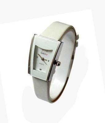 New Fashion Casual White color watch Famous Brand Quartz Watch Wristwatch 1