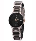 New Fashion Black color stylist  women's wear  Quartz Wristwatch