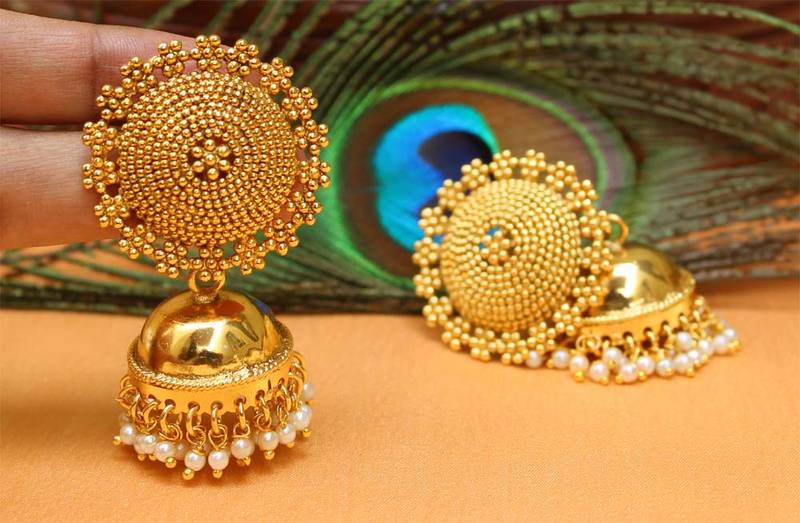 Gold dogri jhumka Clearance