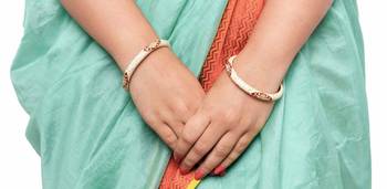Beige And Red Meenakari Bangles 3