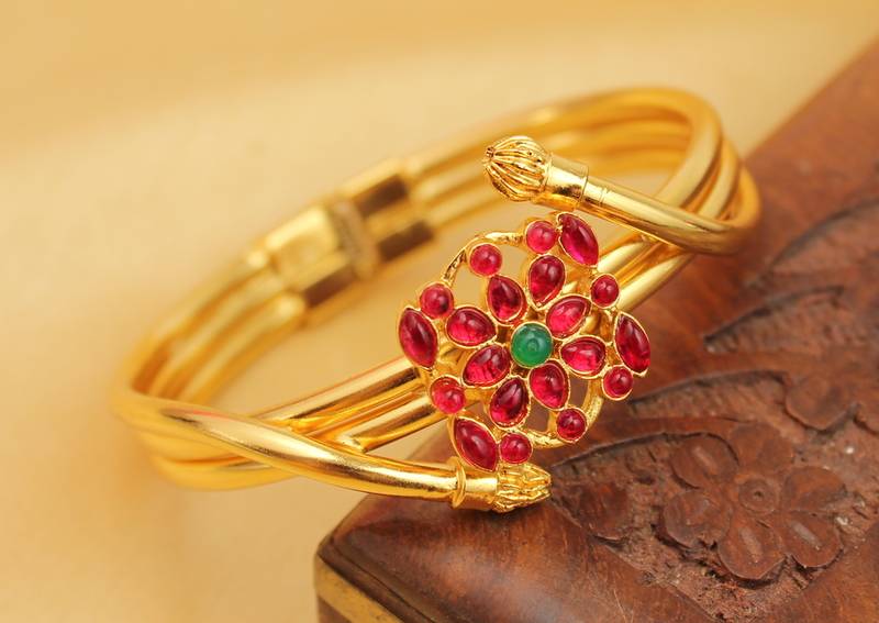 Awesome Designer Open Type Bracelet 