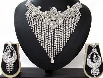 White Stone Party Wear Necklace Set 1