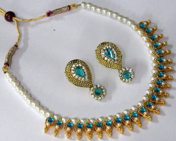 Sky Blue Pearl Leaf Polki Necklace Set 1