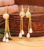 Royal Designer Pendant Set With Earrings