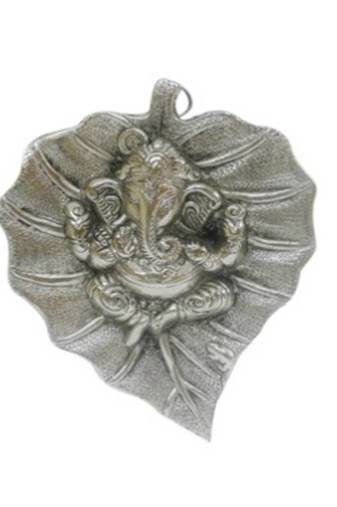 eCraftIndia Lord Ganesha on Leaf
