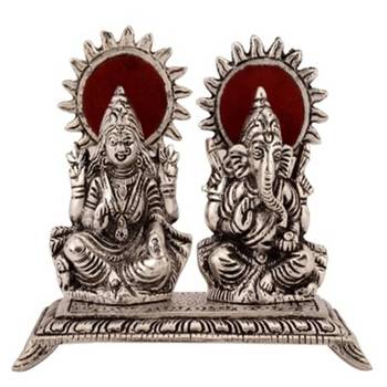 eCraftIndia White Metal Statue of Laxmi and Ganesha 1
