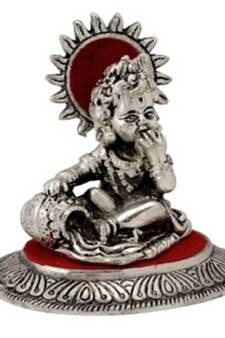 eCraftIndia Bal Gopal having Makhan