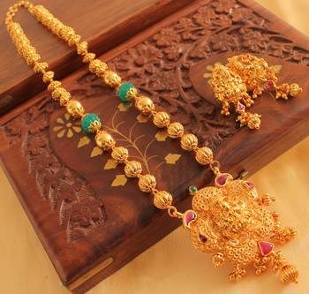Beautiful Lakshmi Necklace Set 1